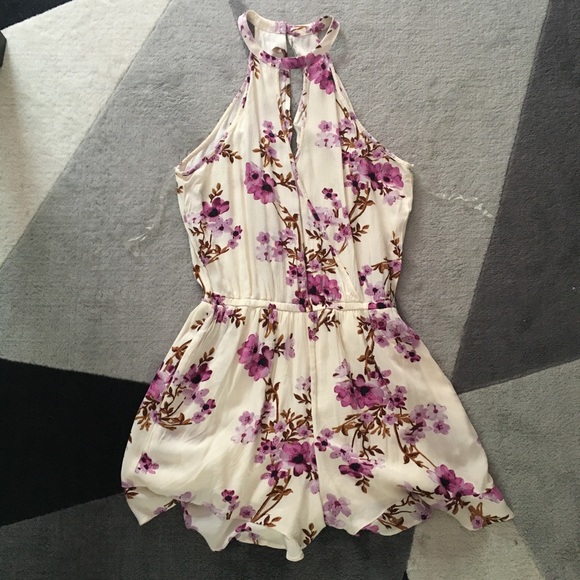 SOLD - Picture 4 of 7